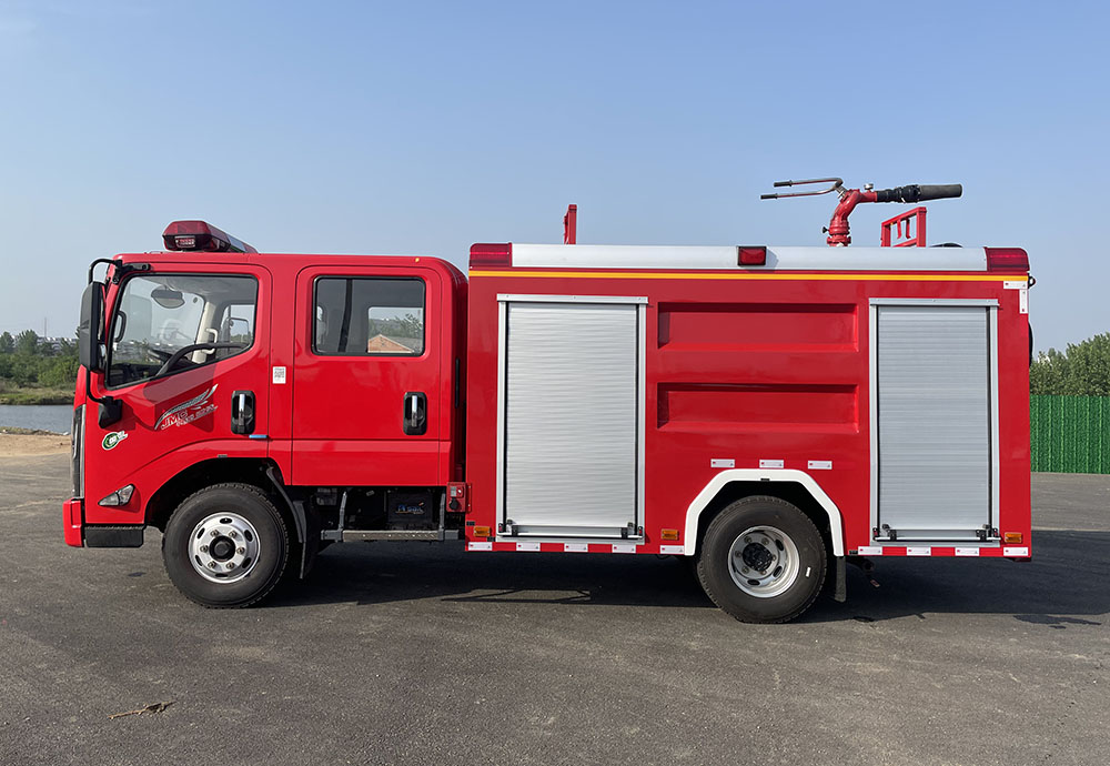 江鈴凱運3.5噸泡沫消防車