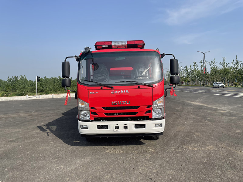 慶鈴五十鈴4噸水罐消防車